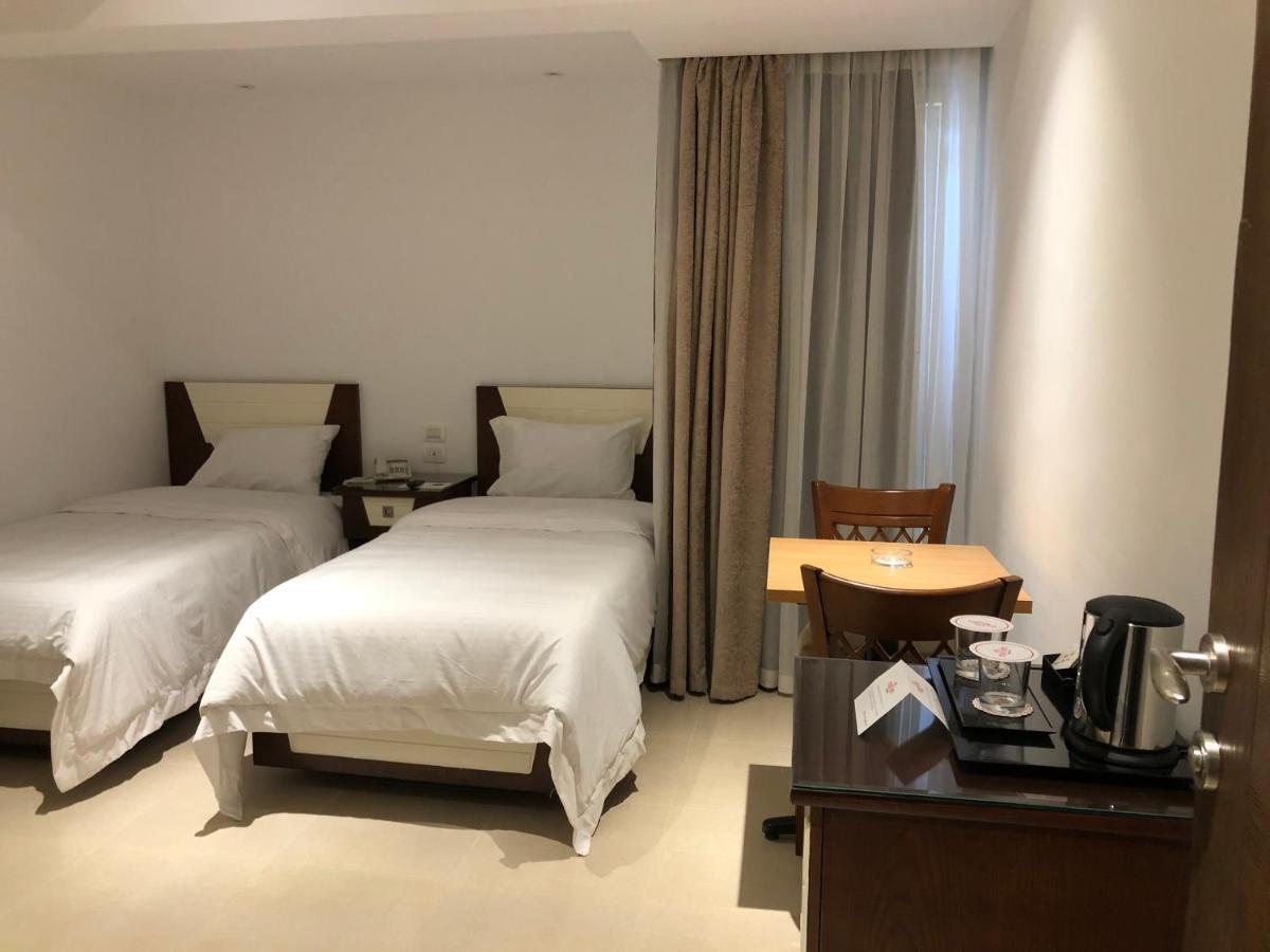 Maxim Hotel Kaherah Luaran gambar